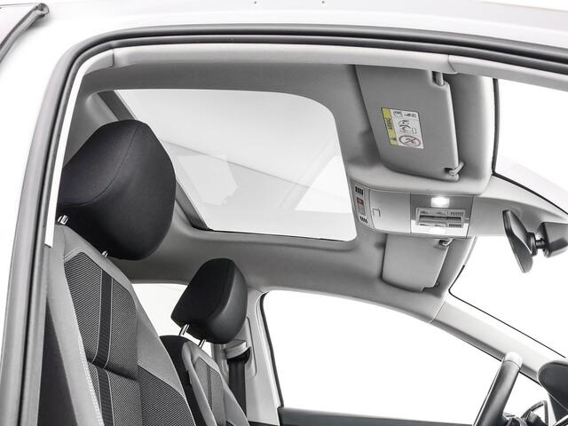 Volkswagen POLO 1.0 TSI 95pk DSG Style · Panoramadak · Matrix LED · Stoelverwarming · ACC · Sfeerverlichting · Apple/Android Car Play ·