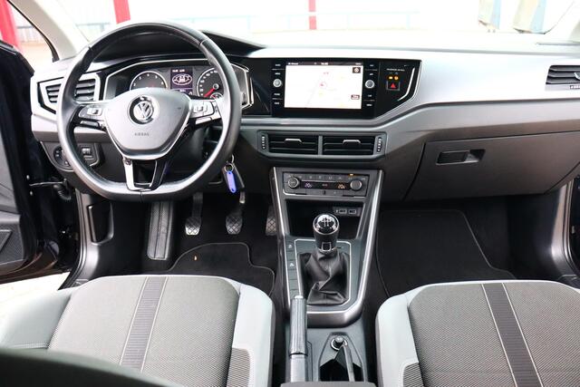 Volkswagen POLO 1.0 TSI Highline O.a; Clima, Navi, ACC, Carplay, Rijklaar, Etc. All-in prijs!