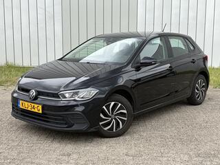 volkswagen-polo-1.0-tsi--achteruit