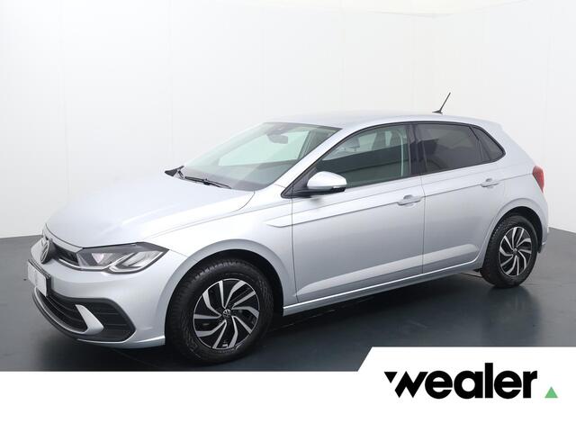 Volkswagen POLO 1.0 TSI Life | 95 PK | Adaptive cruise control | Parkeersensoren | Navigatiesysteem |