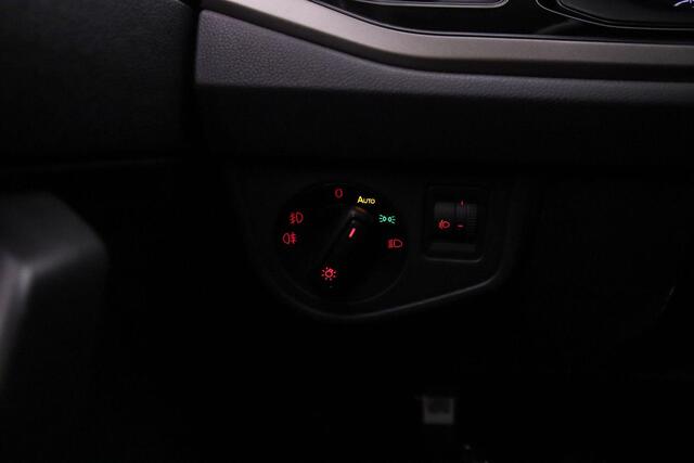 Volkswagen POLO Comfortline 1.0 TSI 95pk Adaptive cruise control, Navigatie, LED dagrijverlichting, App connect, Airco, DAB, Radio, Bluetooth