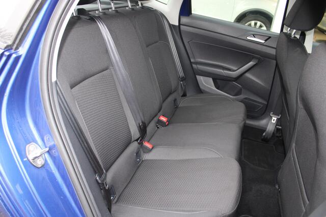 Volkswagen POLO 1.0 TSI 95pk Comfortline DSG AUTOMAAT / Navi by App Connect / Airco / Cruise control **