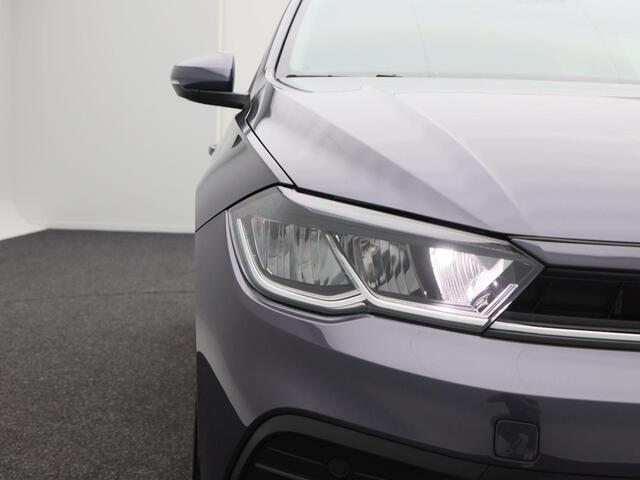 Volkswagen POLO 1.0 TSi Edition | Cruise Control | Airco | Parkeersensoren | CarPlay | 15 Inch | 2.656 Km !!