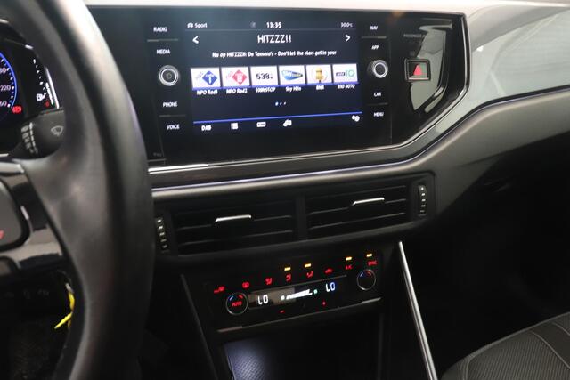 Volkswagen POLO 1.0 TSI Highline Business R-Line | Climate control | Parkeersensoren | Adaptieve cruise | Digital Cockpit | Navigatie |