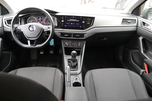 Volkswagen POLO 1.0 TSI Comfortline / Cruise / airco / Apple car play