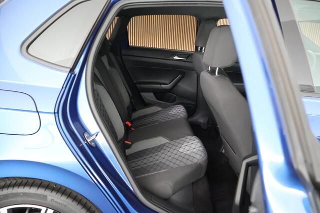 Volkswagen POLO 1.0 TSI 95pk 2x R-Line Climate Control ACC Camera Stoelverwarming Keyless Navigatie