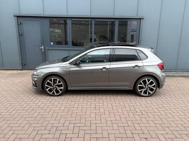 Volkswagen POLO 2.0 TSi 200pk GTi DSG 5-drs. SCHUIFDAK/BEATS/KEYLESS/CAMERA/DODEHOEK/1E EIGENAAR!