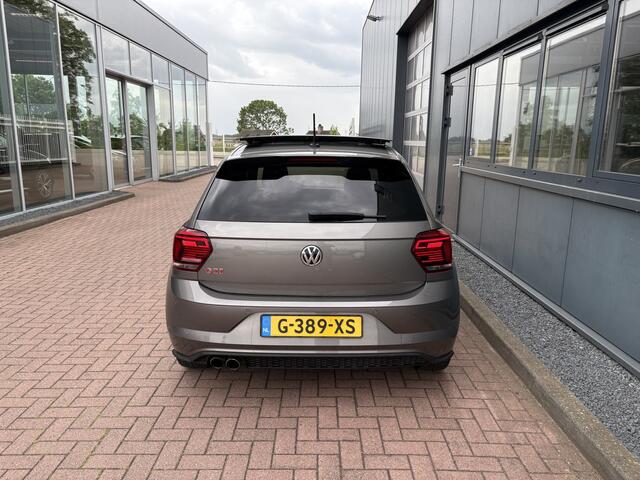 Volkswagen POLO 2.0 TSi 200pk GTi DSG 5-drs. SCHUIFDAK/BEATS/KEYLESS/CAMERA/DODEHOEK/1E EIGENAAR!