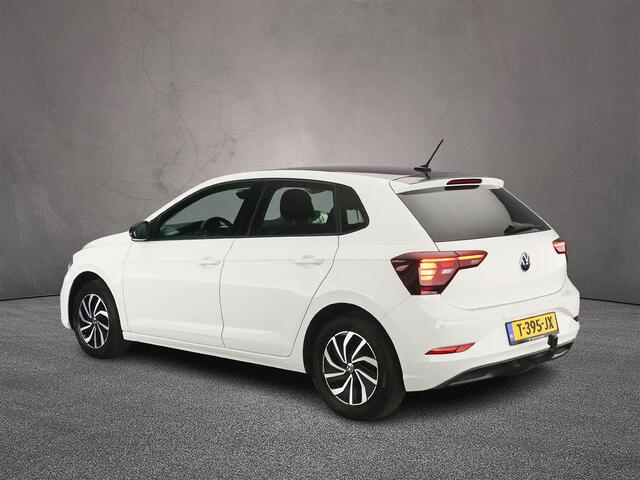 Volkswagen POLO Life Business 1.0 TSI 95pk Trekhaak, Adaptive cruise control, Navigatie, Parkeersensoren, Stoelverwarming, App connect, LED koplampen