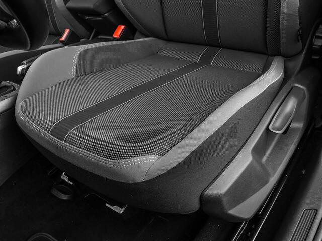 Volkswagen POLO 1.0 TSI 95pk Highline · Apple/Android Car Play · Navigatie · Clima · 16"Velgen · Sportstoelen · Draadloze Telefoonlader ·