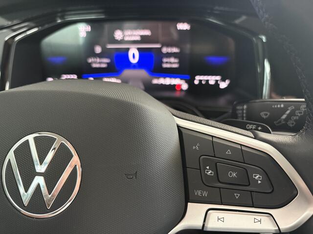 Volkswagen POLO 1.0 TSI Life Edition Achteruitrijcamera - Airco - Apple carplay - Draadloze telefoonoplader - Parkeersensor achter - Radio - Licht metalen velgen 15 inch - Navigatie - Radio - Cruise control - Elektrische ramen - Bluetooth - Led verlichting - Regensensor