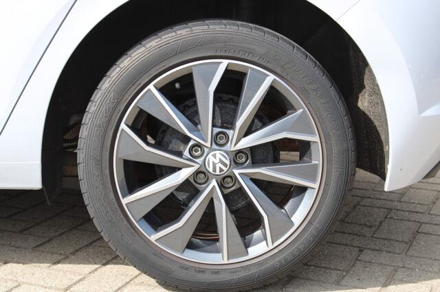 Volkswagen POLO 1.0 TSI Highline Beats 1.0 TSI Beats Highline ClimateenCruise Navigatie Plus Apple 17LM Top!