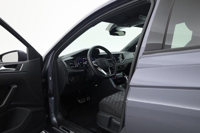 Volkswagen POLO 1.0 TSI R-Line Edition | Dig. Cockpit | Adapt. Cruise | Keyless | Camera | Apple CarPlay & Android Auto | PDC V+A