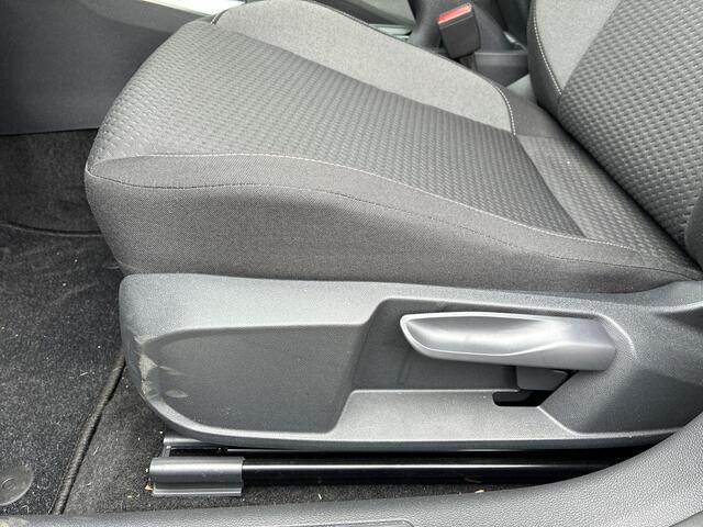 Volkswagen POLO Life Edition 1.0 TSI 95 pK 5 versn. Hand · Achteruitrijcamera · regensensor · Voorraad OUTLET ·
