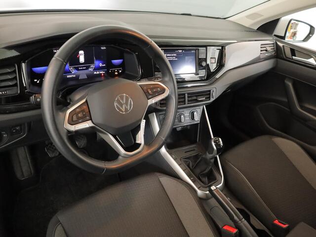 Volkswagen POLO 1.0 TSI Life 95pk 5bak | digital display 15'LM-velgen| Parksensors |