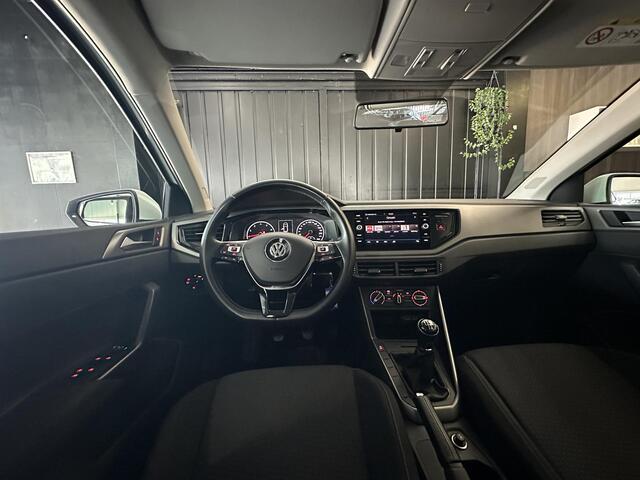 Volkswagen POLO 1.0 TSI Comfortline | Carplay | Cruise Control Adaptief | Navigatie | Airco | DAB Ontvanger |