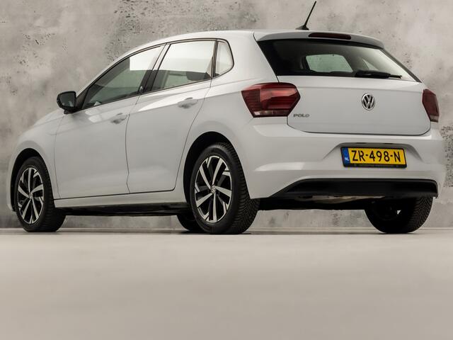 Volkswagen POLO 1.0 TSI Beats Sport Automaat (VIRTUAL COCKPIT, APPLE CARPLAY, GROOT NAVI, BEATS AUDIO, ADAPTIVE CRUISE, SPORTSTOELEN, LM VELGEN, NIEUWSTAAT)
