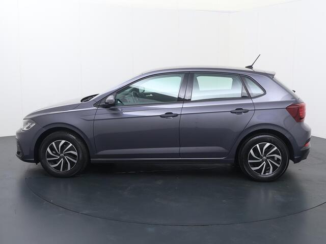 Volkswagen POLO 1.0 TSI Life | 95 PK | Adaptive cruise control | Apple Carplay/Android Auto | Parkeersensoren |