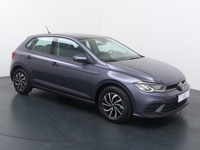 Volkswagen POLO 1.0 TSI Life | 95 PK | Adaptive cruise control | Apple Carplay/Android Auto | Parkeersensoren |