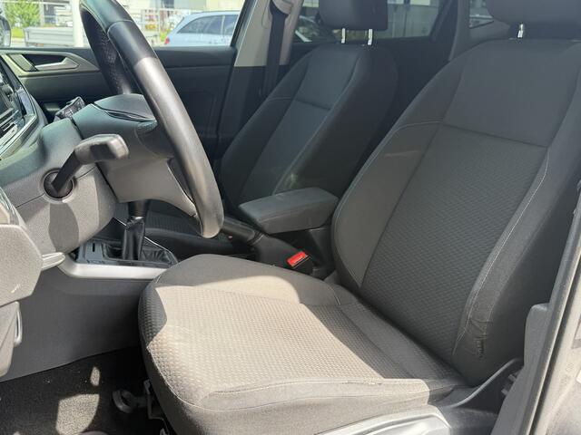 Volkswagen POLO BWJ 2019 | 1.6 TDI 96PK Comfortline | AIRCO | CRUISE | EL. PAKKET | LICHTMETAAL | BLUE TOOTH | DONKER GLAS |