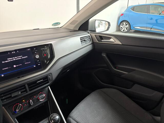 Volkswagen POLO 1.0 Comfortline. Trekhaak. Carplay!