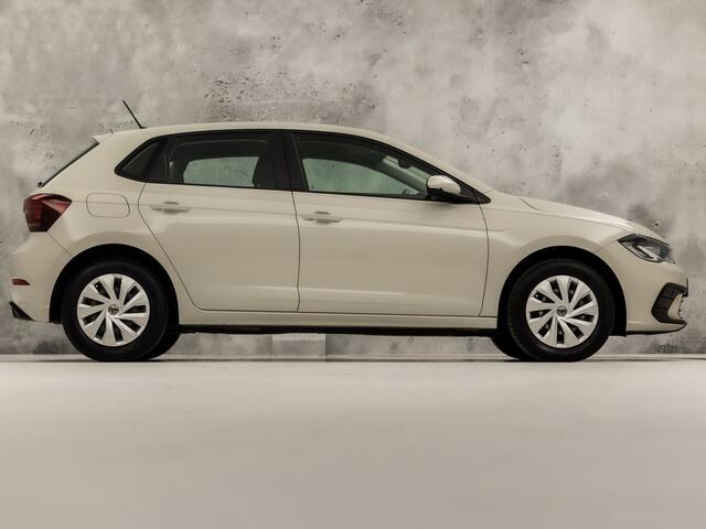Volkswagen POLO 1.0 Sportline (VIRTUAL COCKPIT, APPLE CARPLAY, CRUISE, SPORTSTOELEN, LANE ASSIST, NIEUWE APK, NIEUWSTAAT)