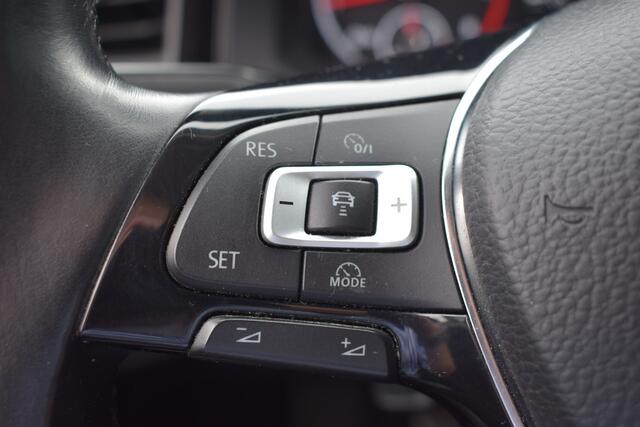 Volkswagen POLO 1.0 TSI Comfortline | Adaptieve Cruise Control | Navigatie | Airco |