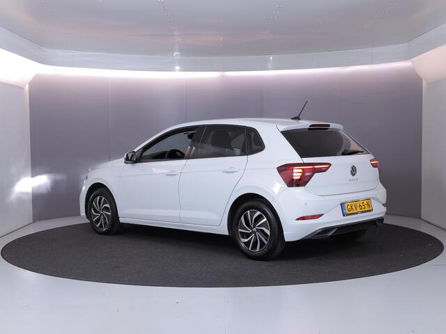 Volkswagen POLO 1.0 TSI Life Edition 95 pk | Verlengde garantie | Navigatie | Parkeersensoren achter | Achteruitrijcamera | Adaptieve cruise control | LED koplampen |
