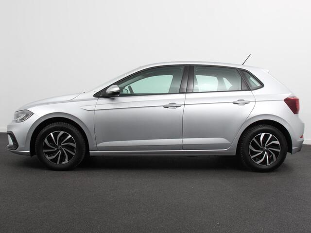 Volkswagen POLO 1.0 TSI Life Edition DSG Navigatie Apple Carplay/Android Auto Climate Control Parkeer sensoren Dab Lichtmetalen velgen