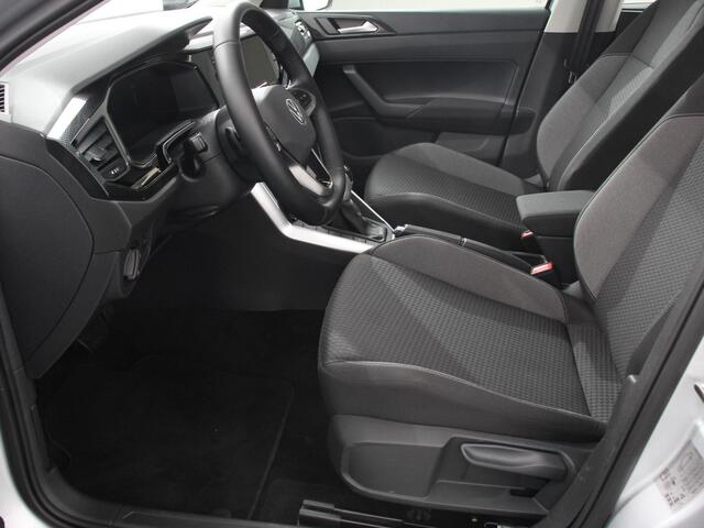 Volkswagen POLO 1.0 TSI Life Edition DSG Navigatie Apple Carplay/Android Auto Climate Control Parkeer sensoren Dab Lichtmetalen velgen