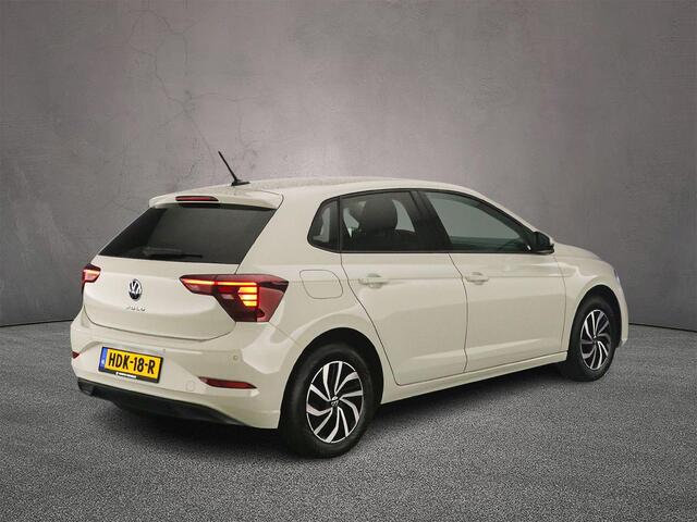 Volkswagen POLO Life Edition 1.0 TSI 95pk Adaptive cruise control, Achteruitrijcamera, LED koplampen, App connect, DAB, Radio, Bluetooth, Parkeersensor achter