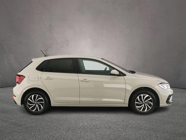 Volkswagen POLO Life Edition 1.0 TSI 95pk Adaptive cruise control, Achteruitrijcamera, LED koplampen, App connect, DAB, Radio, Bluetooth, Parkeersensor achter