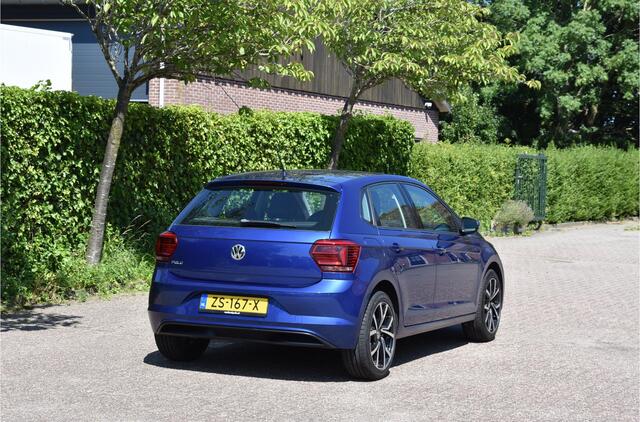 Volkswagen POLO 1.0 TSI 96 PK NAP Carplay Topstaat! 6 mnd Garantie Comfortline