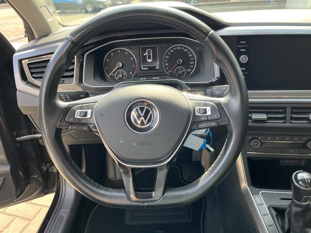 Volkswagen POLO 1.0 TSI Highline