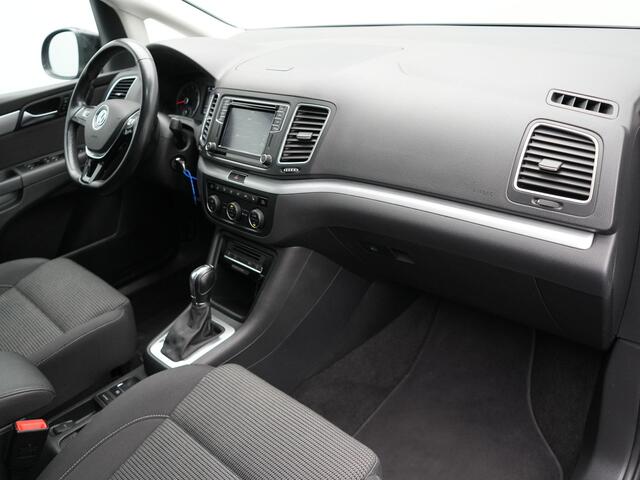 Volkswagen SHARAN 1.4 TSI 150pk DSG Comfortline 7 Persoons | Adaptive Cruise | Navi Full Map | Laneassist | Stoelverwarming | Climate Control | Bluetooth Audio |