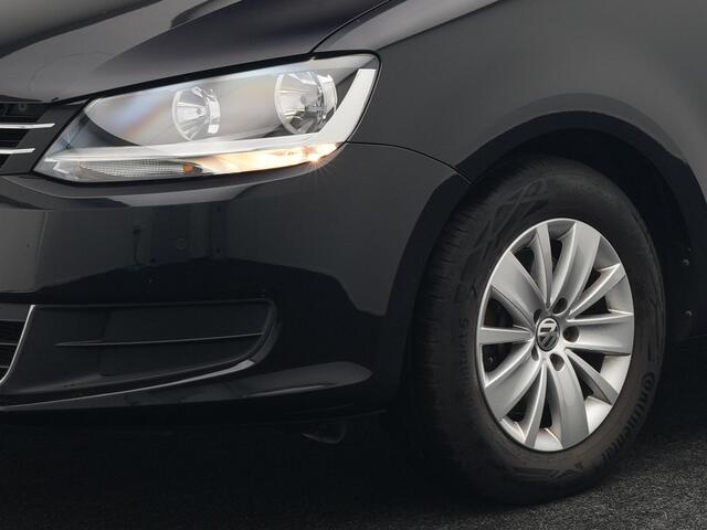 Volkswagen SHARAN 1.4 TSI 150pk DSG Comfortline 7 Persoons | Adaptive Cruise | Navi Full Map | Laneassist | Stoelverwarming | Climate Control | Bluetooth Audio |