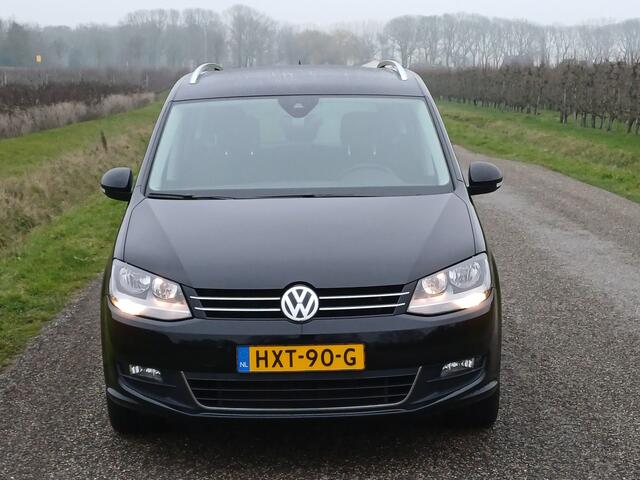 Volkswagen SHARAN 1.4 TSI Exclusive JOIN 5-Pers. /Clima/Cruise/Camera/Trekh./Navi/17"/