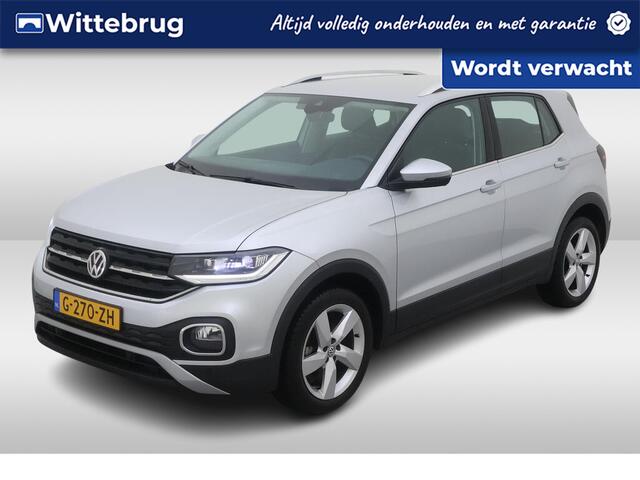 Volkswagen T-Cross 1.0 TSI Style Executive Navigatie / Parkeersensoren / LED / Clima / Bluetooth / 17"LM Velgen