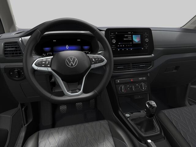 Volkswagen T-Cross Life Edition 1.0 TSI 95 pk 5 versn. Hand · Achteruitrijcamera · draadloze telefoonlader ·