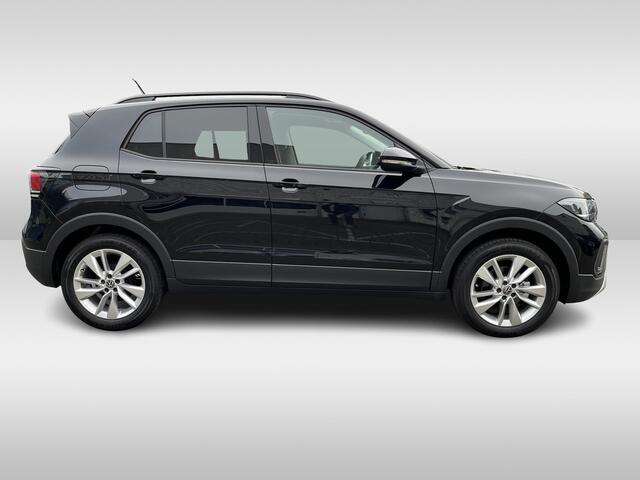 Volkswagen T-Cross 1.0 TSI Life Edition Camera / Navigatie / Extra getint glas / Keyless / 17"LM Velgen / Parkeersensoren Fabrieksgarantie tot 27-06-2028 of 100.000km.