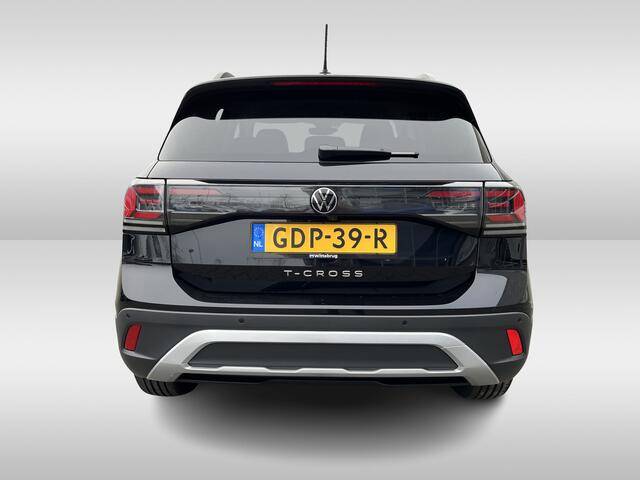 Volkswagen T-Cross 1.0 TSI Life Edition Camera / Navigatie / Extra getint glas / Keyless / 17"LM Velgen / Parkeersensoren Fabrieksgarantie tot 27-06-2028 of 100.000km.