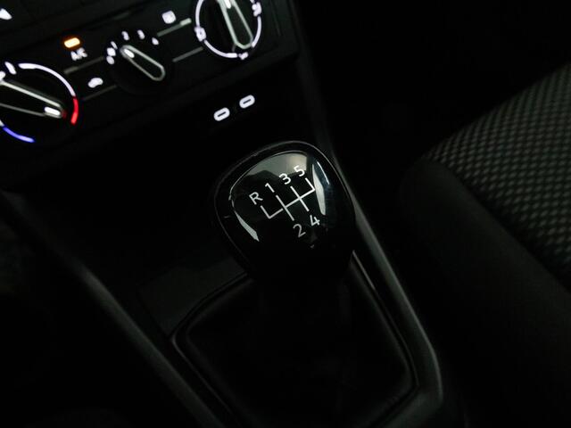 Volkswagen T-Cross 1.0 TSI 95 PK | Nieuw Model | Airco | App Connect Navigatie |