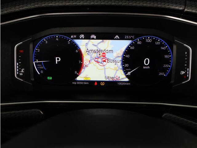 Volkswagen T-Cross 1.0 TSI Style 115PK | Automaat (DSG) | R Line | 18 Inch | Digitaal dashboard | Navigatie | Camera