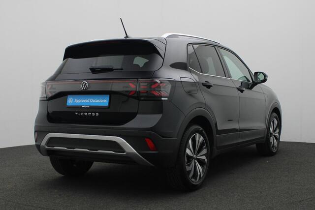 Volkswagen T-Cross Style 1.0 TSI 85 kW / 116 pk DSG | IQ Light | Navi | Stoelverwarming | Parkeersensoren voor/achter | Apple Carplay / Android Auto