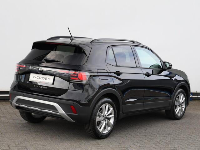Volkswagen T-Cross Life Edition 1.0 TSI 95pk | Navigatie | Achteruitrijcamera | Climate control |