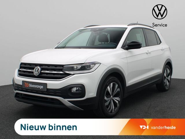 Volkswagen T-Cross 1.0 TSI Life 95PK Alarm, Keyless, Adaptieve Cruise Controle, Navi, Airco, Side Assist, Parkeersensoren voor en achter, Trekhaak, 17" LM Velgen