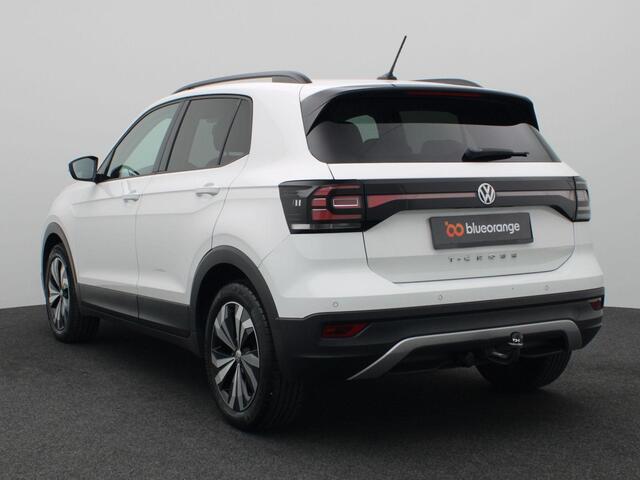 Volkswagen T-Cross 1.0 TSI Life 95PK Alarm, Keyless, Adaptieve Cruise Controle, Navi, Airco, Side Assist, Parkeersensoren voor en achter, Trekhaak, 17" LM Velgen