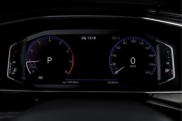 Volkswagen T-Cross 1.0 TSI Style 110 PK - Automaat | Dig.Cockpit | Adapt.Cruise | Afn.Trekhaak | Stoelverwarming | Camera+PDC | App.Connect | Auto.Airco | LM 18" |