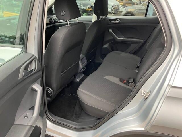 Volkswagen T-Cross 1.0 TSI Style Navi- climate control - stoelverwarming - adap cruise