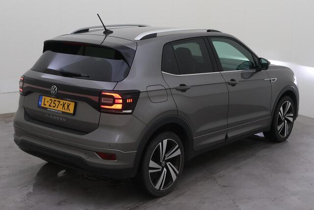 Volkswagen T-Cross 1.0 TSI 2x R-Line / AUTOMAAT/ CAMERA/ DIGITAL DASHBOARD/ LED/ GETINT GLAS/ NAVI/ CLIMA/ 18" LMV